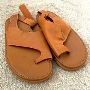 Vince sandals